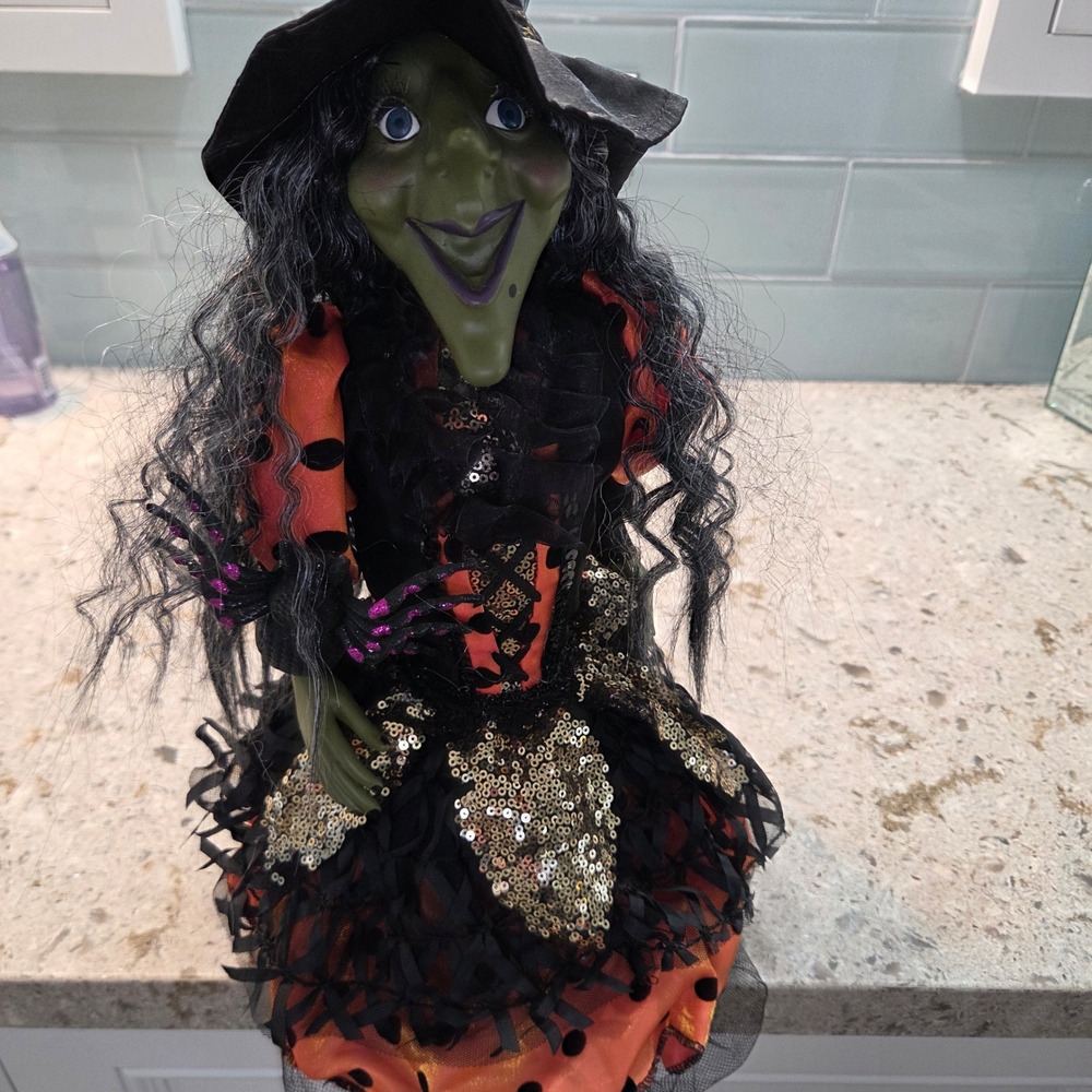 Halloween Shelf Sitter Witch Doll 30" Green Face Sequin Tulle Dress Spider - Picture 14 of 14